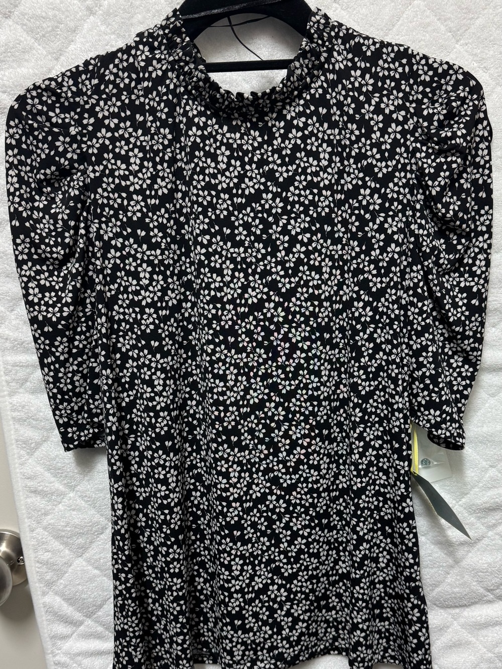 CeCe Black & White Floral Mock Neck Top with Ruched Sleeves
